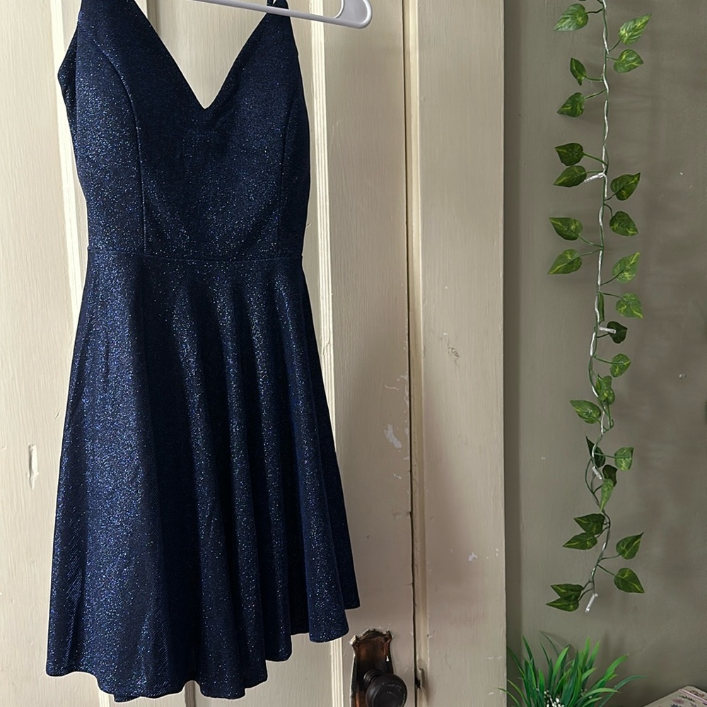 Sparkly blue mini Windsor dress!